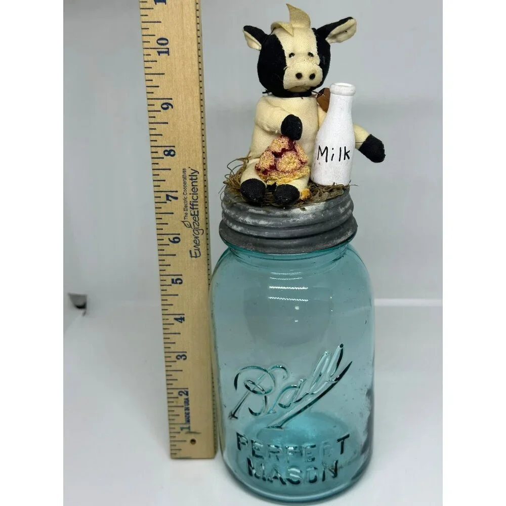 VTG  Ball Perfect‎ Mason Jar Cow & Milk Bottle Topper – Farmhouse Kitchen Décor